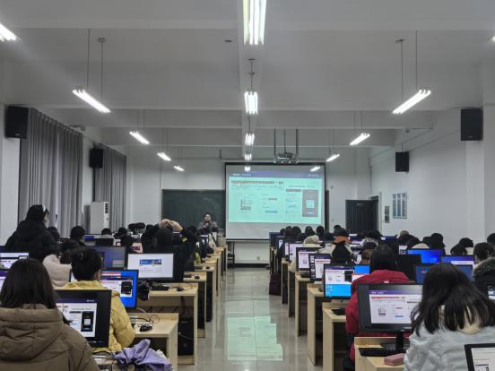 卓越大讲堂之教育论坛】智启新程，赋能教学－－学校举办AI赋能 ...